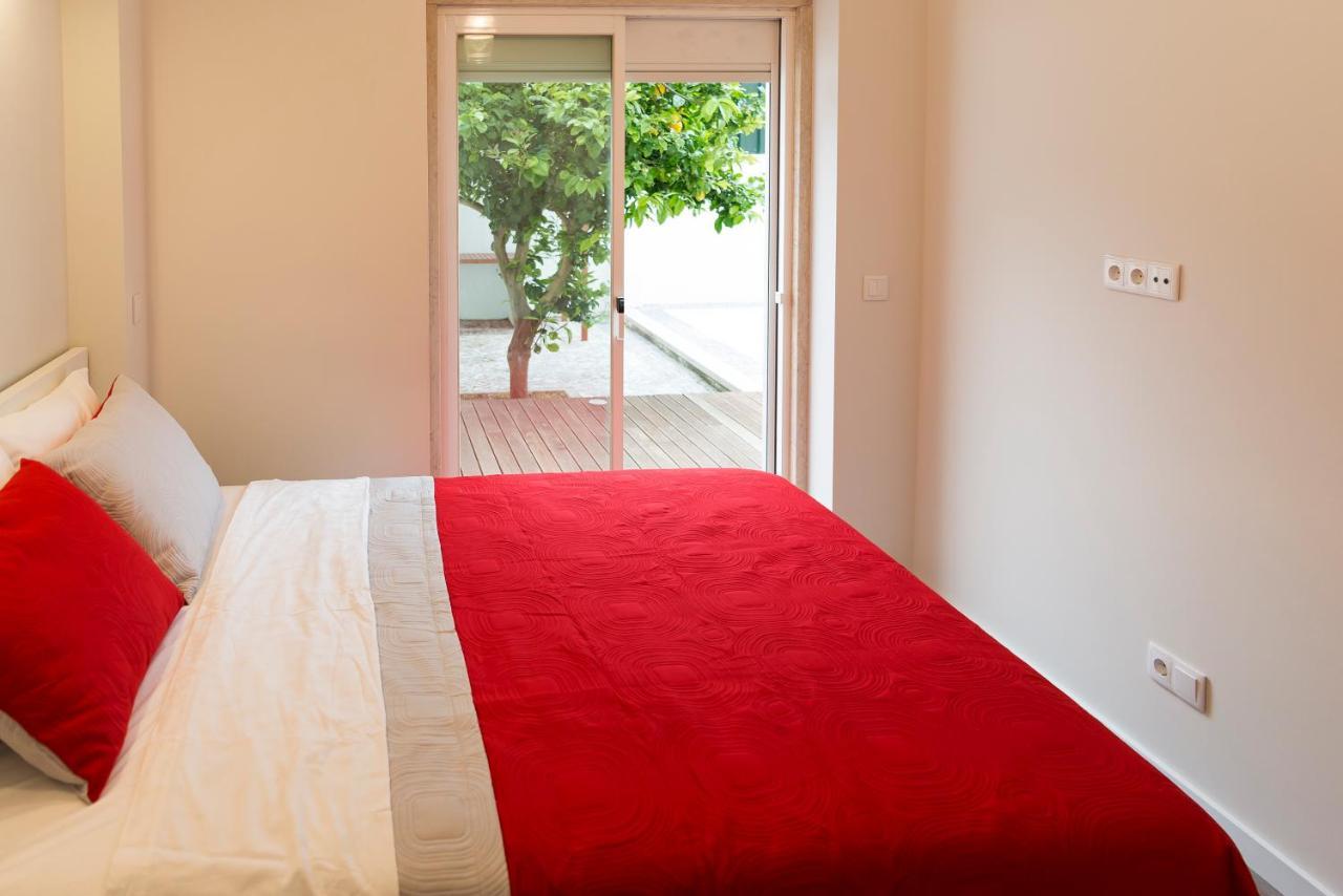 Apartamento Ideal 3 — 4-Star Luxury Hotel in Lisbon, Portugal