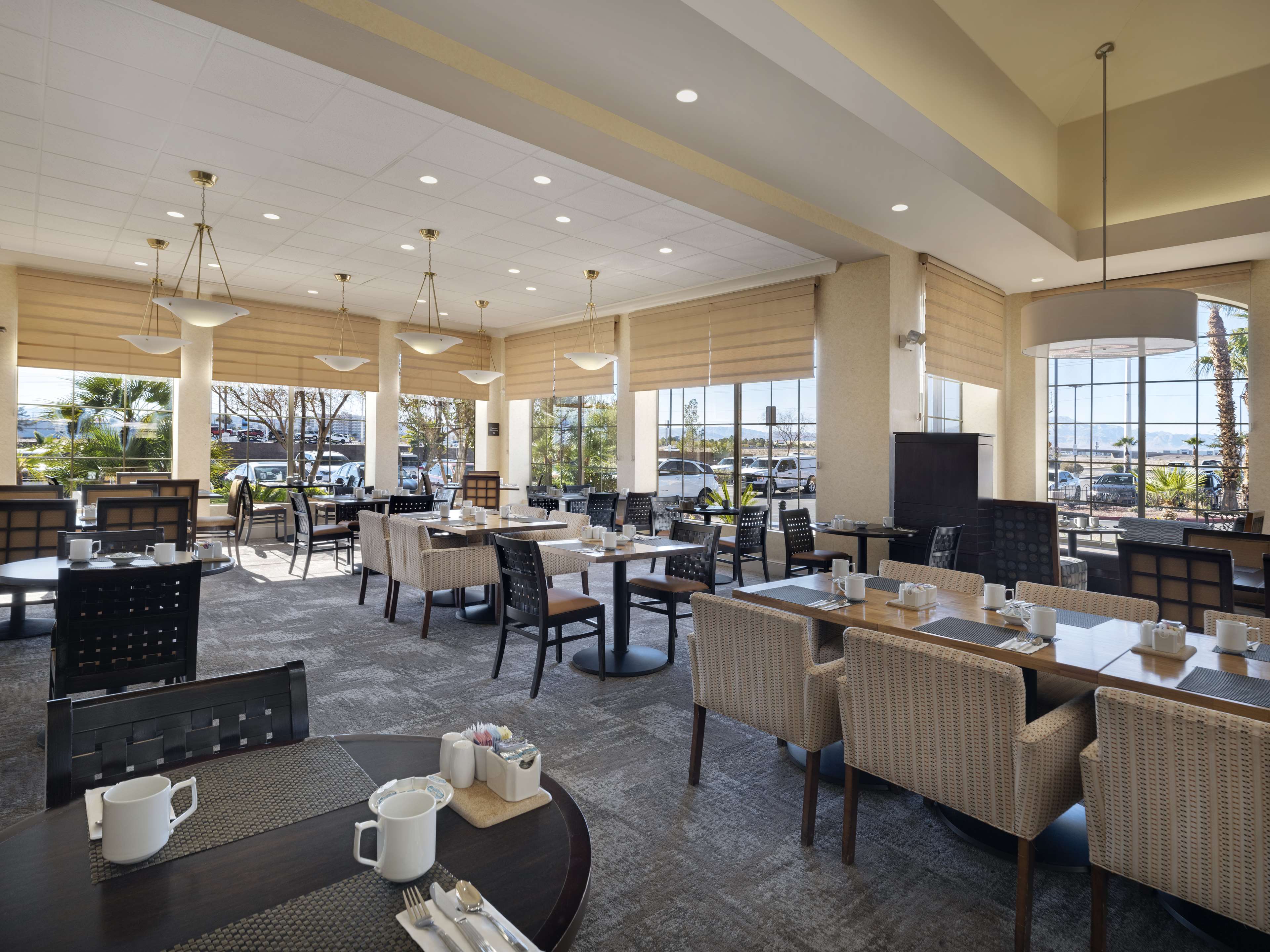 Hilton Garden Inn Las Vegas Strip South - photo 22