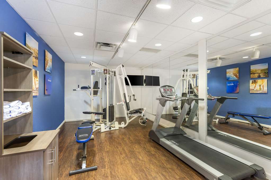 Comfort Suites Longmont - photo 25