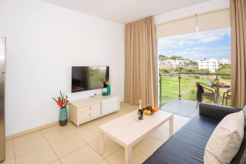 Austin Coralli Beachfront Apartment