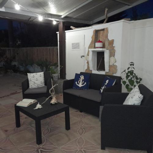 Villino Il melograno in Melendugno, Italy