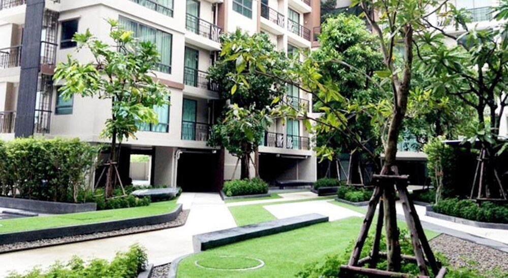Chor Cher The Luxury Green Hotel — hotel in Bang Sao Thong