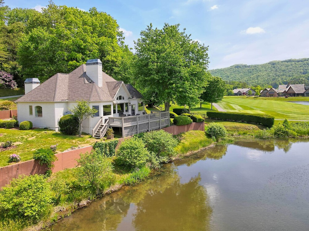 Chic Sky Valley Resort Home on Golf Course - photo 28