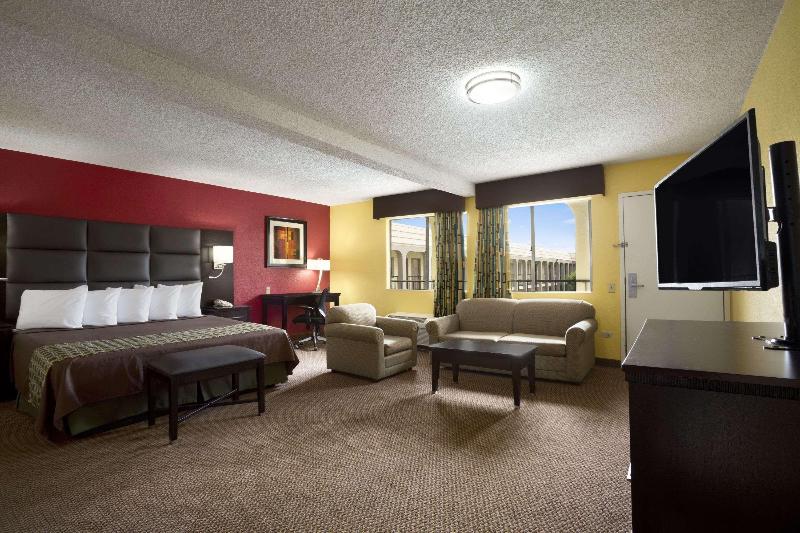 Days Inn by Wyndham Dallas Irving - photo 11