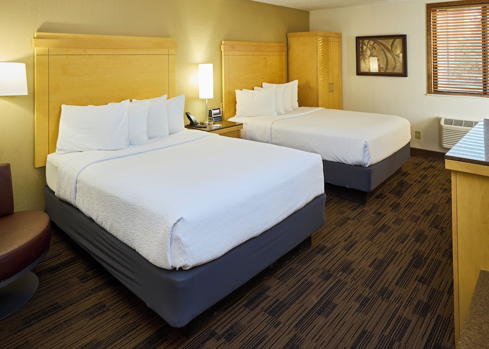 LivINN Hotel Minneapolis South Burnsville - photo 10