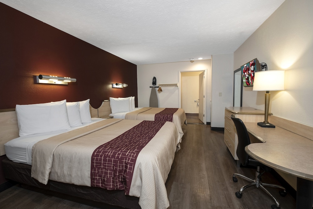 Red Roof Inn Indianapolis Greenwood - photo 12