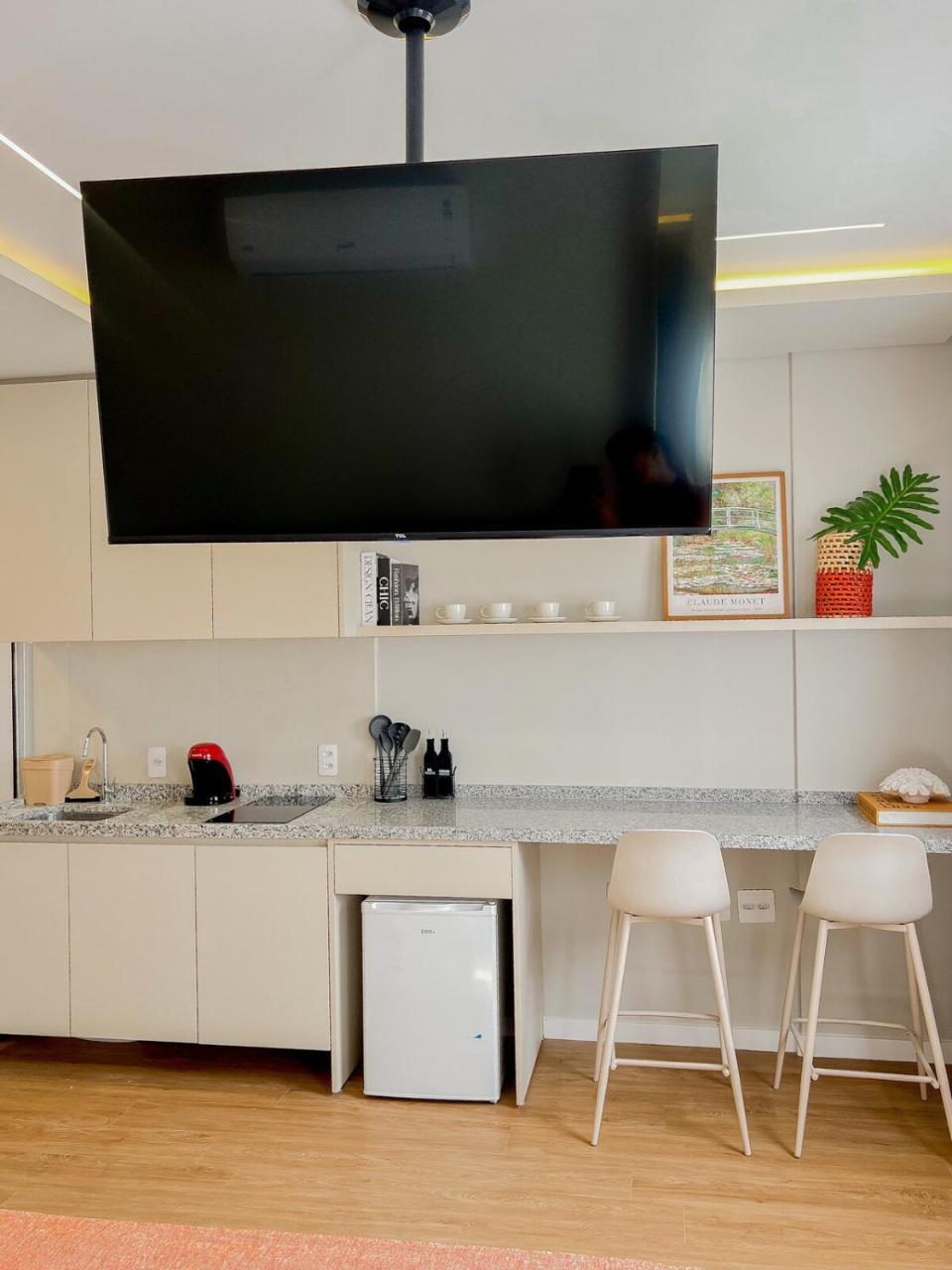 Studio 230m From the Brooklyn Subway — 4-Star Luxury Hotel in Sao Paulo, Brasil