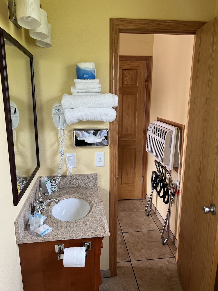 All Star Inn & Suites - photo 308