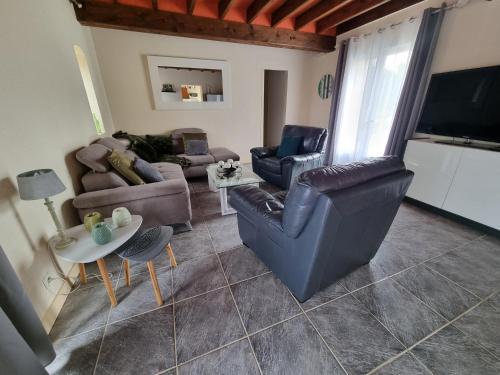 Amazonite 6 a 8 Couchages — hotel in Archigny