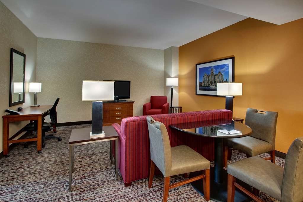 Drury Inn & Suites Findlay - photo 44