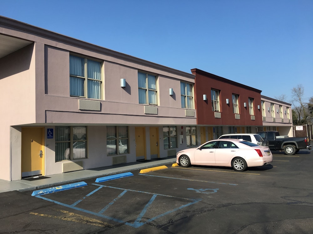 Ramada by Wyndham Rockville Centre - photo 55