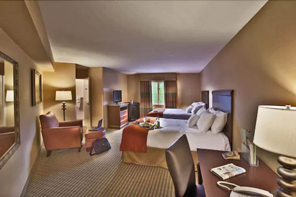 DoubleTree Resort by Hilton Lancaster - photo 10