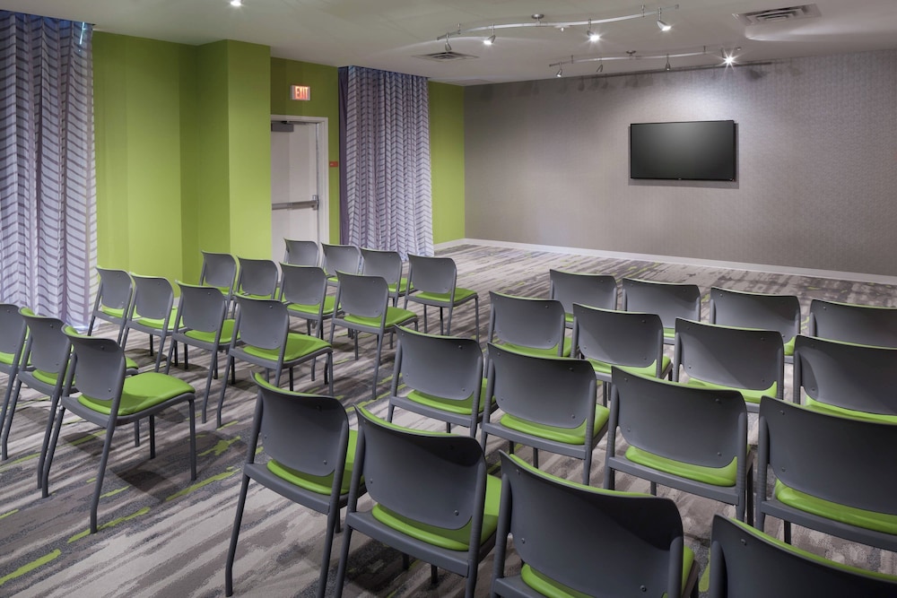 TownePlace Suites by Marriott Orlando at SeaWorld - photo 42