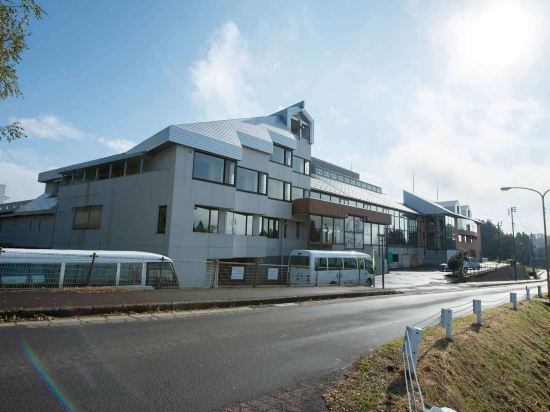 Unkai - carbon neutral hotel in Tokamachi