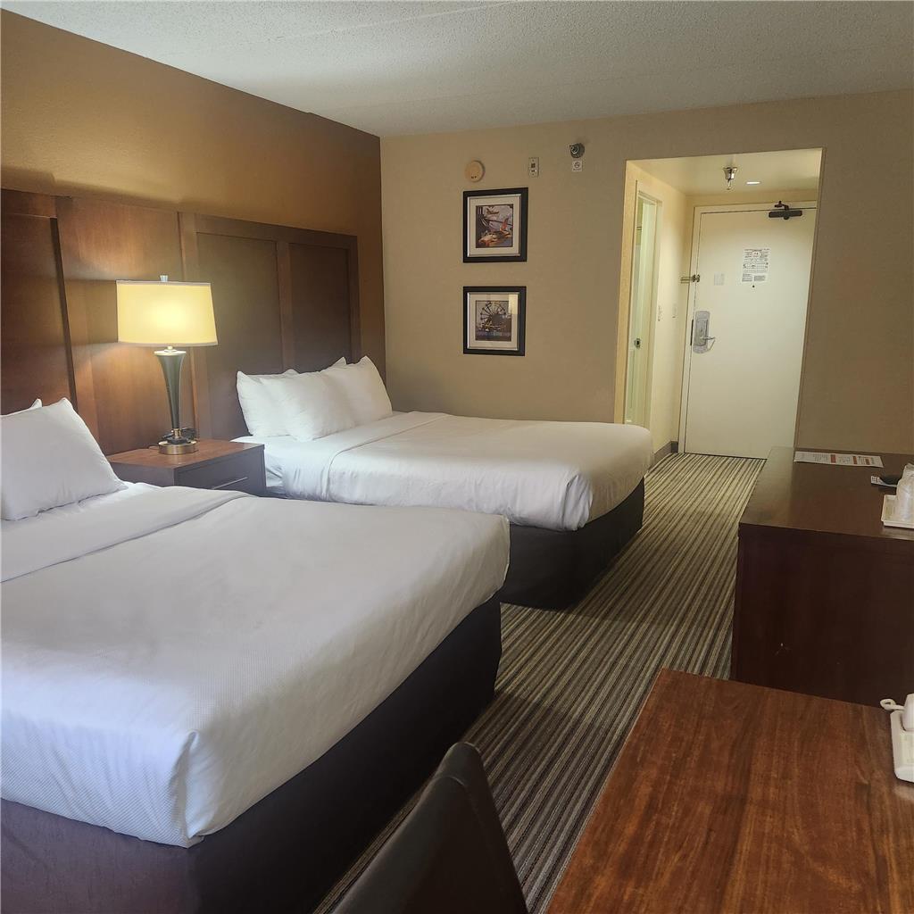 Best Western Chocolate Inn at the Park - photo 14