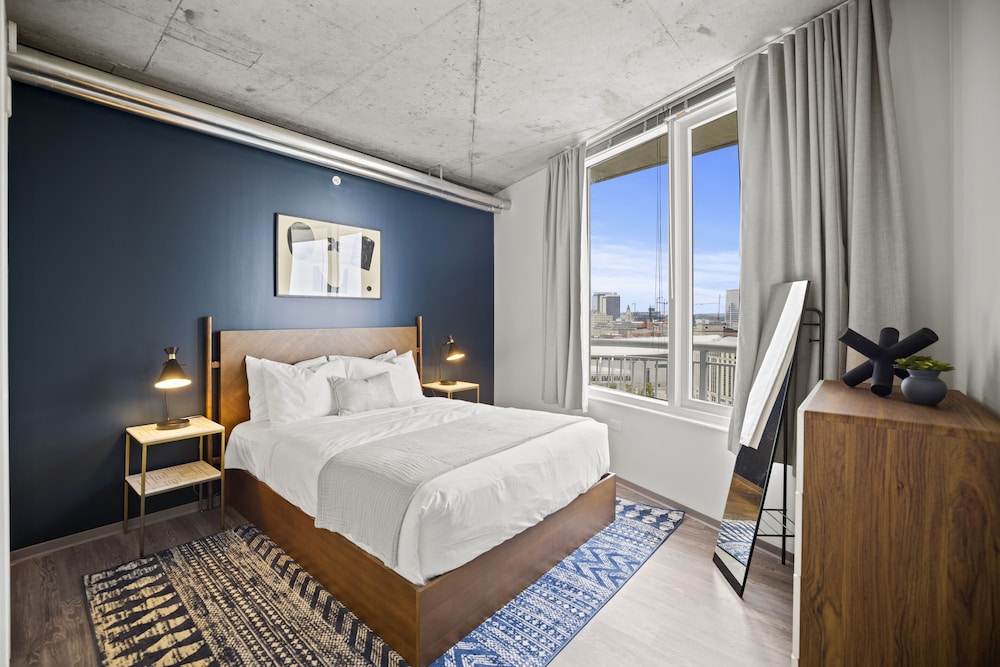 Placemakr Premier SoBro - photo 13