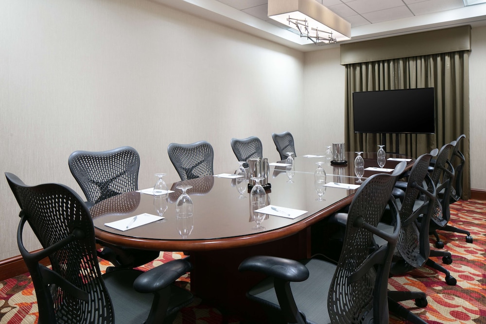 Hilton Garden Inn Omaha West - photo 49