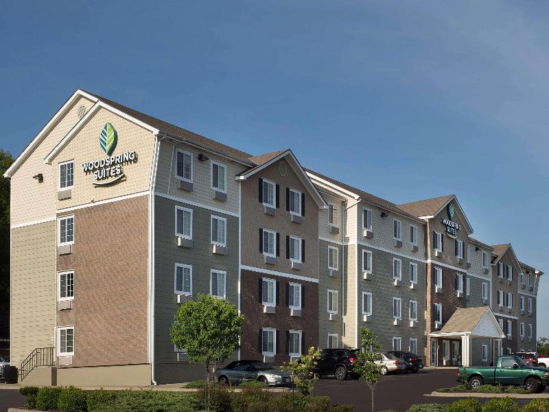 WoodSpring Suites Kansas City Mission - photo 4