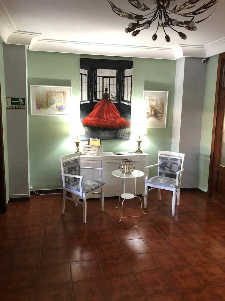 Hotel Los Kekes — hotel in Coria