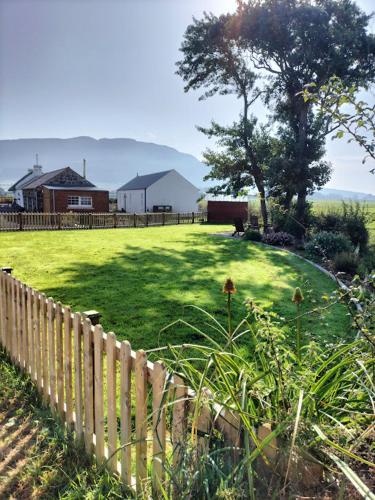 Ballymultimber Cottages traditional cottages on the Causeway Coast — 4-Star Luxury Hotel in Limavady, United Kingdom