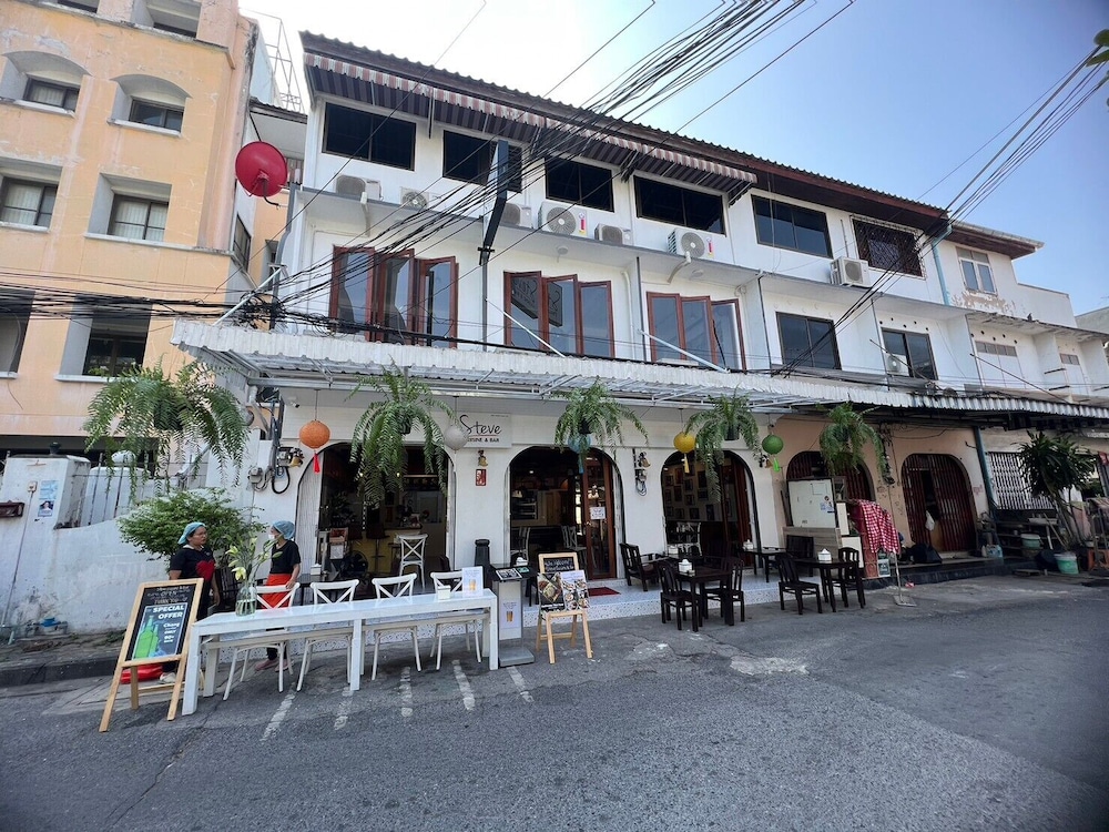 Steve Boutique Hostel