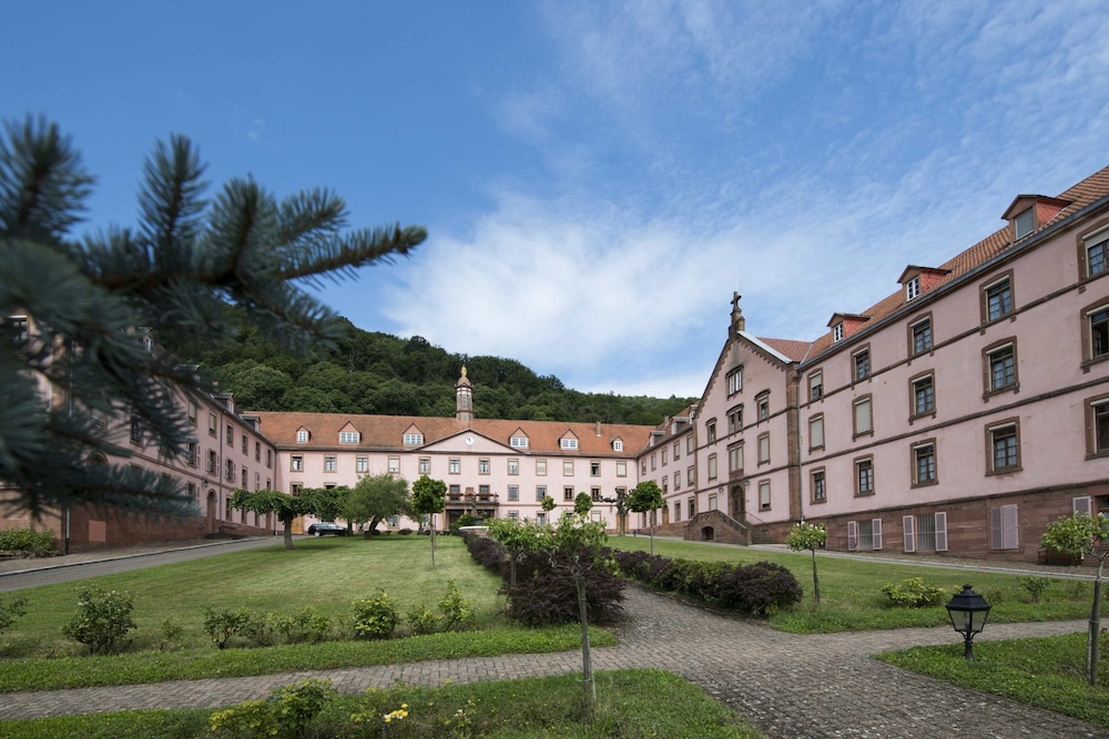 Hôtellerie du Couvent - carbon neutral hotel in Oberbronn