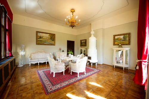 Letohrádek sv. Vojtěch - last minute hotel in Pocatky