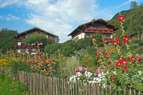 Gästehaus Koyerbauer Boardinghouse — 4-Star Luxury Hotel in Aschau Im Chiemgau, Germany