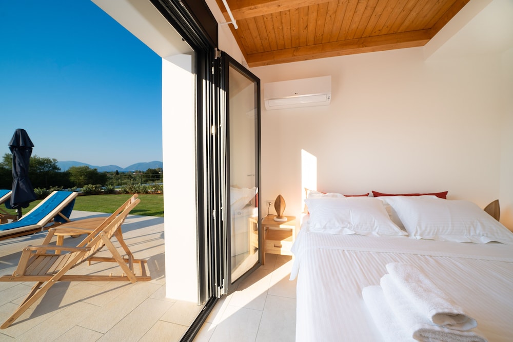Ionian Trilogy Luxury Villas — 4-Star Luxury Hotel in Kefalonia, Greece