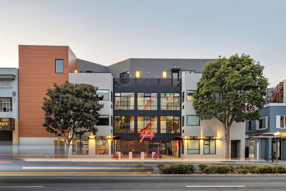 Infinity Hotel San Francisco Tapestry Collection by Hilton in San Francisco, United States