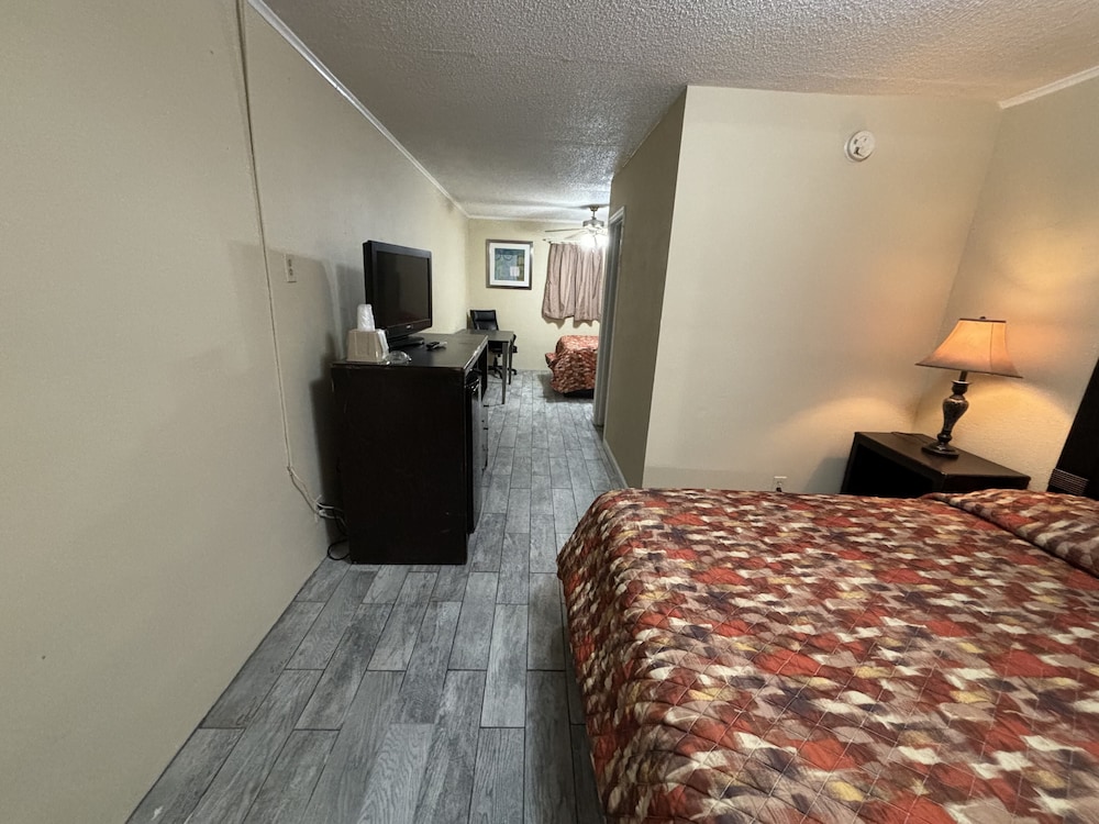 Cook's Motel Panama City Beach - photo 11