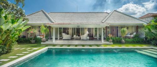 Villa Karina — 4-Star Luxury Hotel in Canggu, Indonesia
