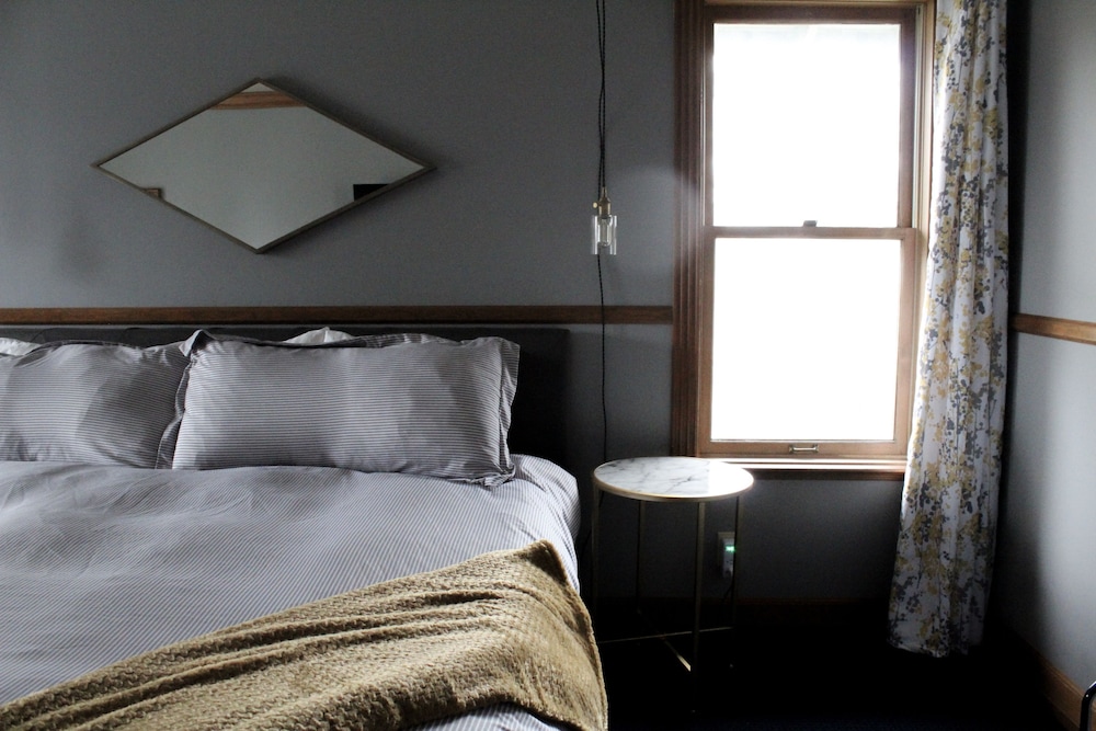 Shelburne Hotel - photo 10