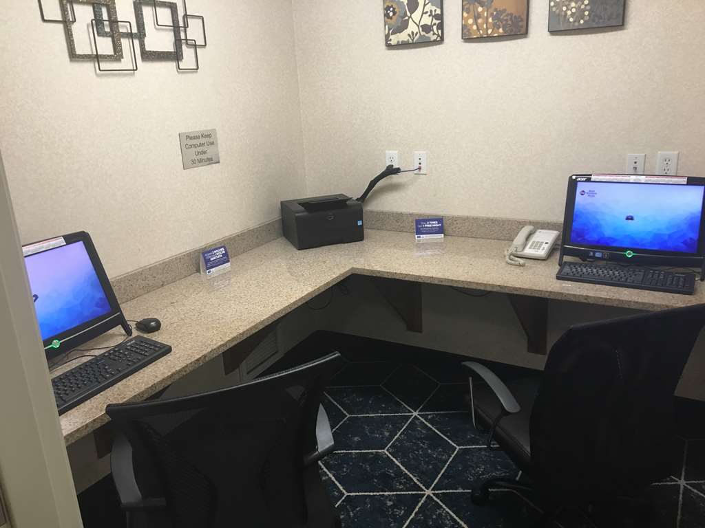 Best Western Plus Gateway Inn & Suites - photo 8