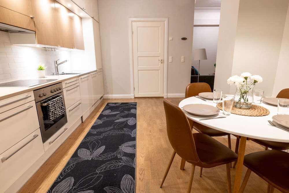 2ndhomes Center Home w Sauna & Balcony — 4-Star Luxury Hotel in Helsinki, Finland