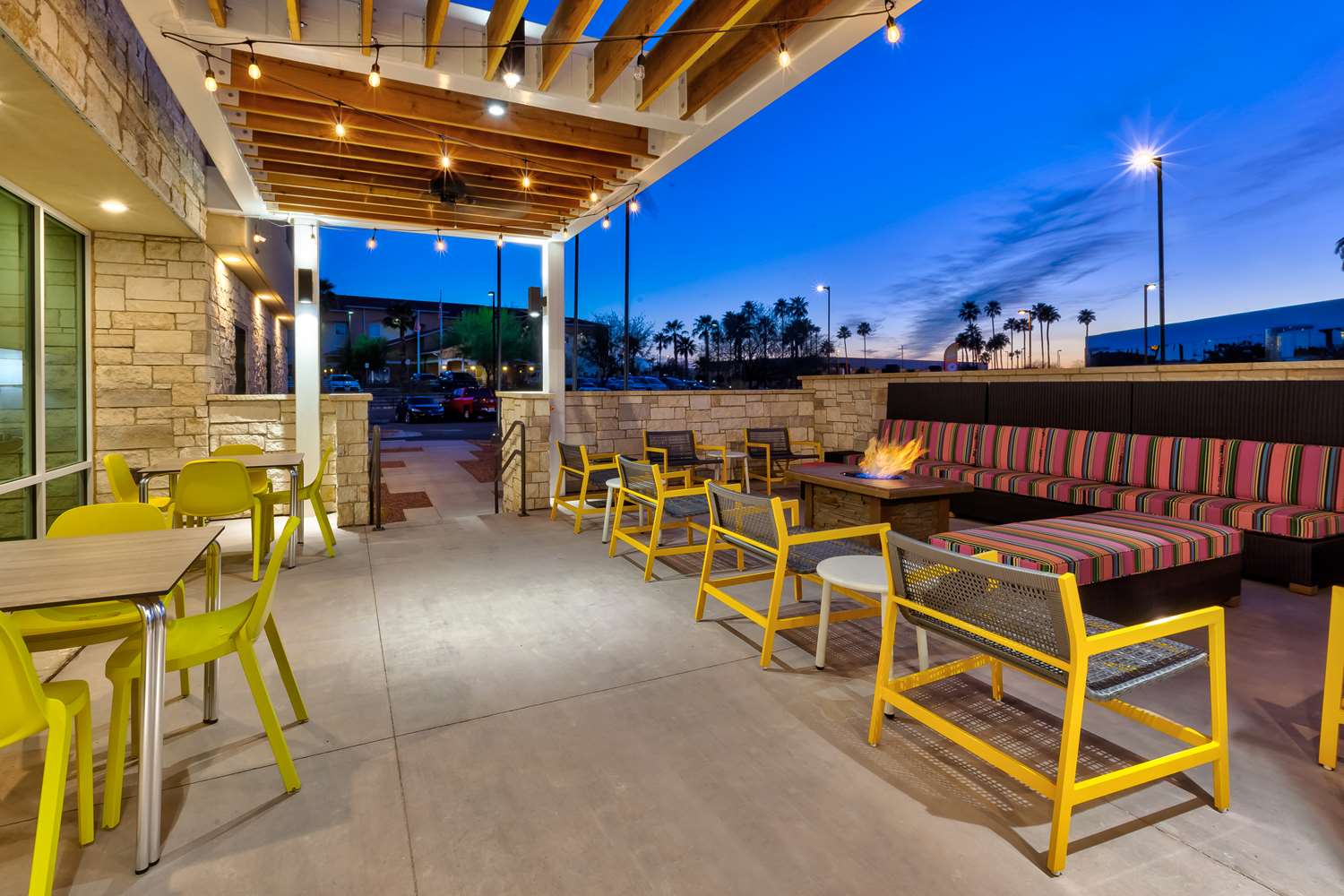 Home2 Suites by Hilton Tucson Airport - photo 13