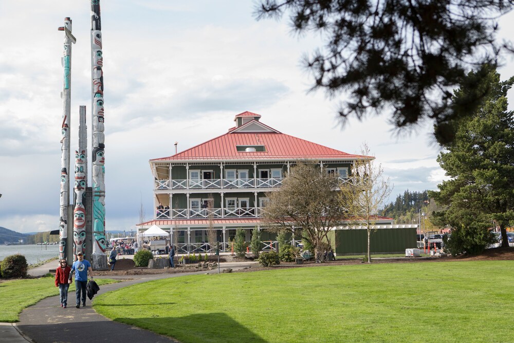 McMenamins Kalama Harbor Lodge - photo 81