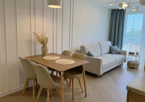 Just Stay Apartments Cityscape by the Sea — 4-Star Luxury Hotel in Gdansk, Poland