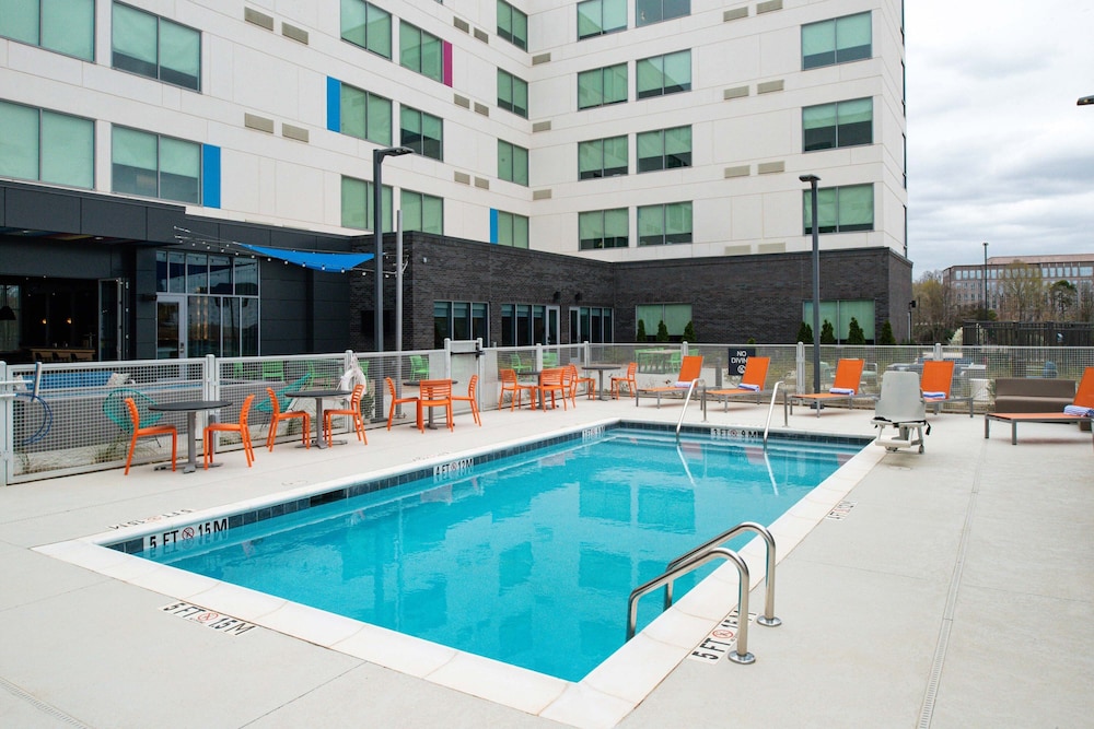 Aloft Charlotte Airport - photo 30