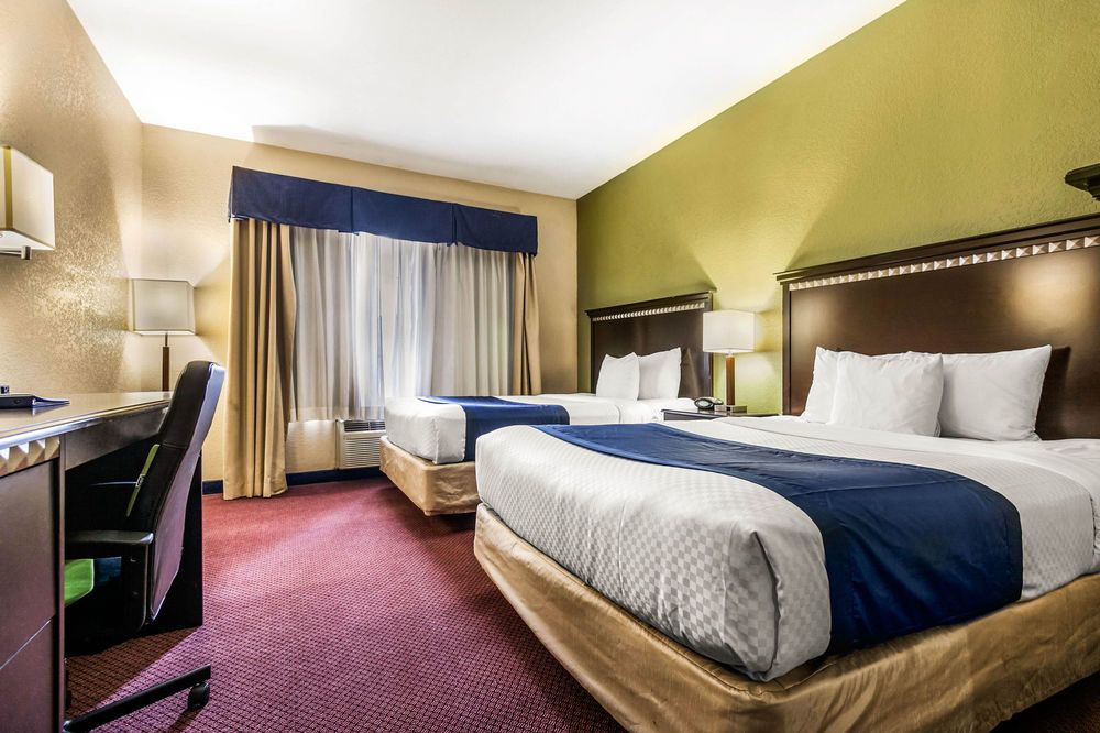 Rodeway Inn & Suites East I 44 - photo 24