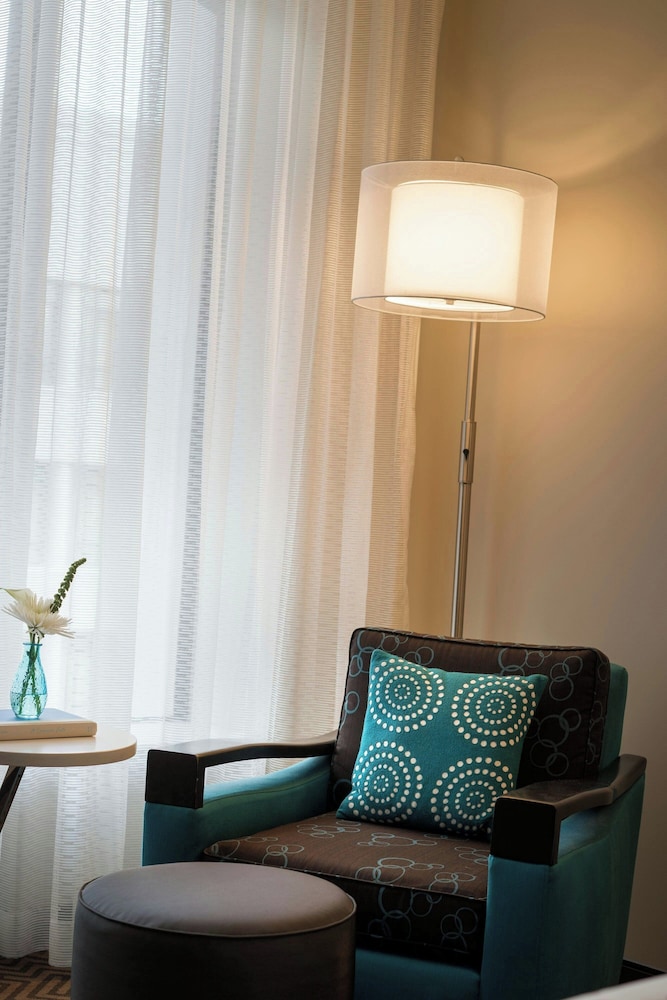 Renaissance Denver Downtown City Center Hotel - photo 32
