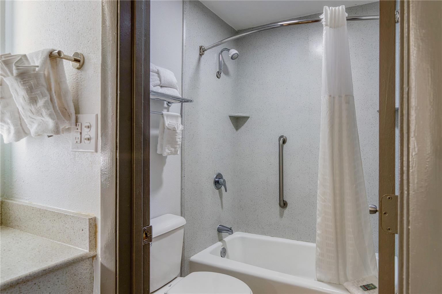 Best Western Of Walterboro - photo 18