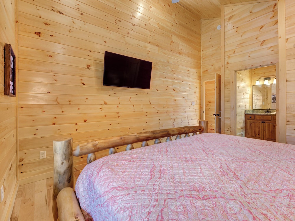 Gatlinburg Escape - photo 21