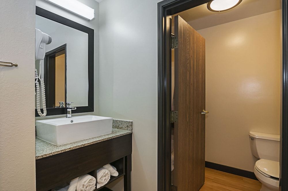 Red Roof Inn Coldwater - photo 6