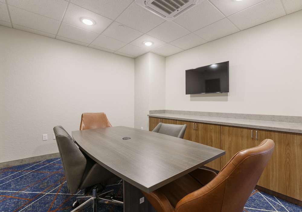 Candlewood Suites San Antonio Schertz by IHG - photo 34