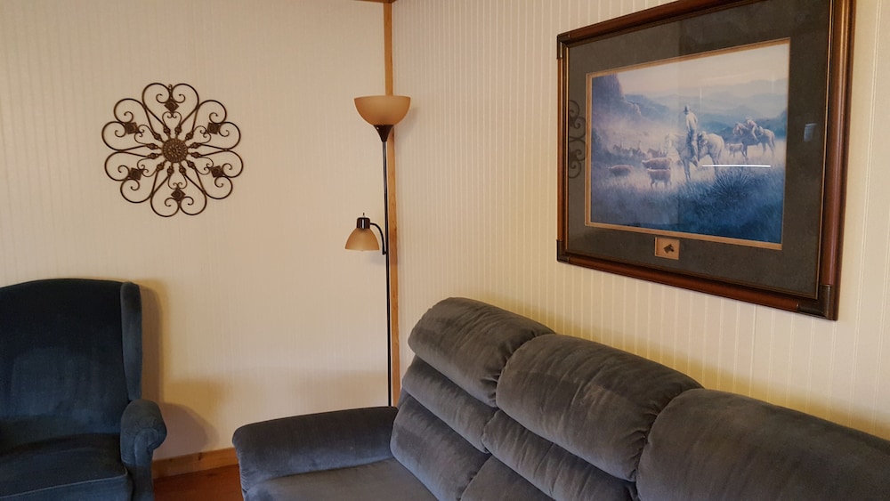 Top of the Hill RV Resort - photo 8