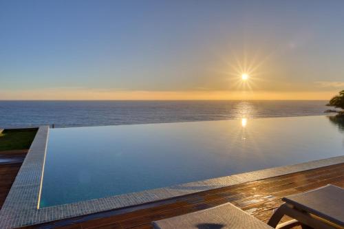Funchal Acqua Blue 5L a Home in Madeira — 4-Star Luxury Hotel in Funchal, Portugal