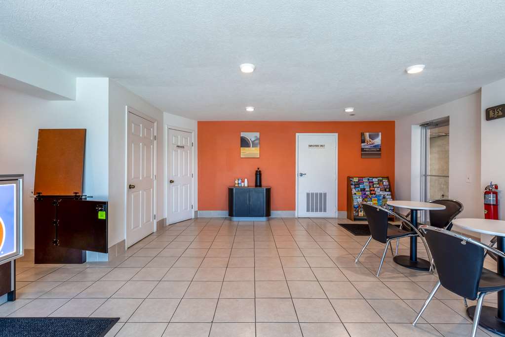 Motel 6 Houston TX East - photo 21