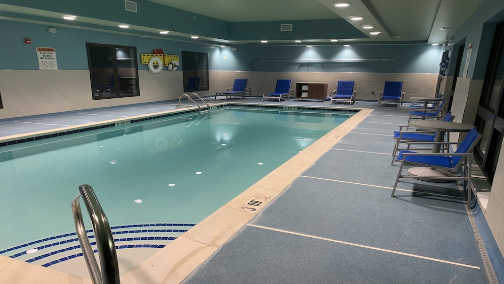 Holiday Inn Express & Suites Middletown by IHG - photo 17