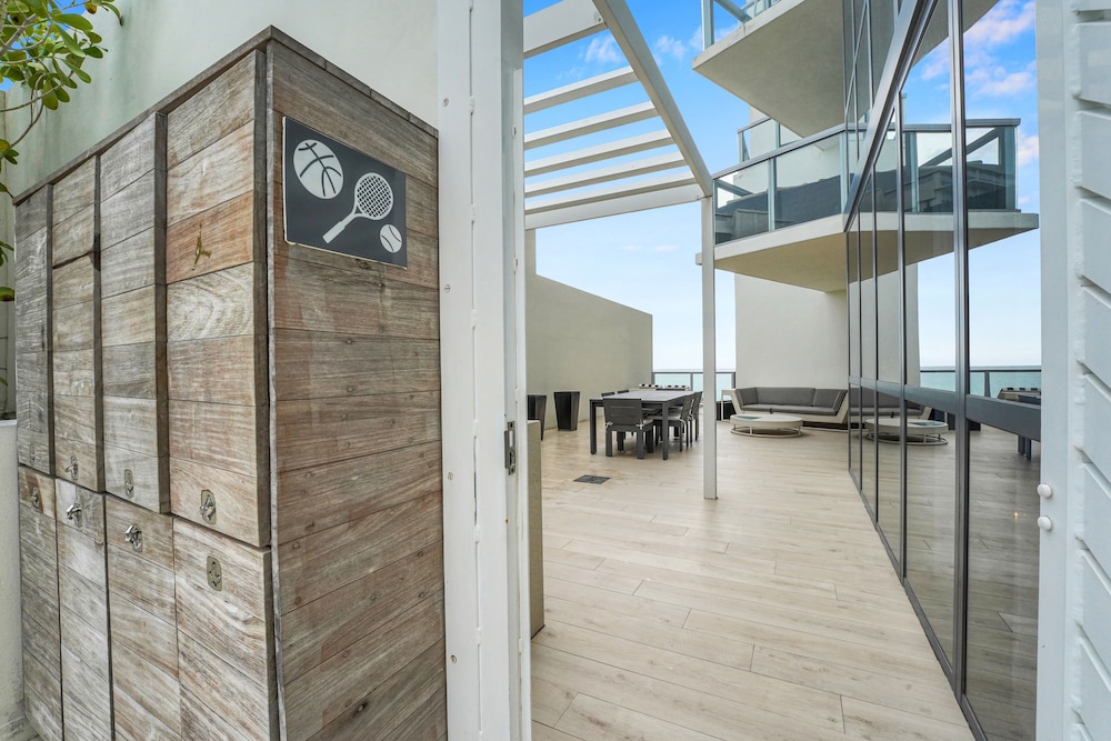 Private Residences at W SoBe by LRMB - photo 29